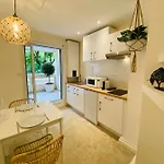 Feel@home Nemausus « Le 11 » Apartment *