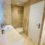Feel@home Nemausus « Le 11 » Apartment