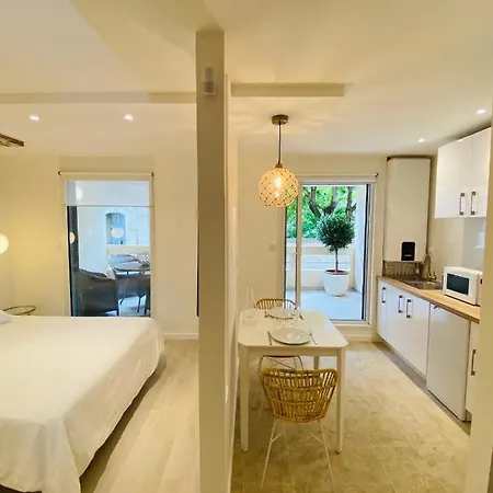 Appartement Feel@home Nemausus  Le 11 Nîmes