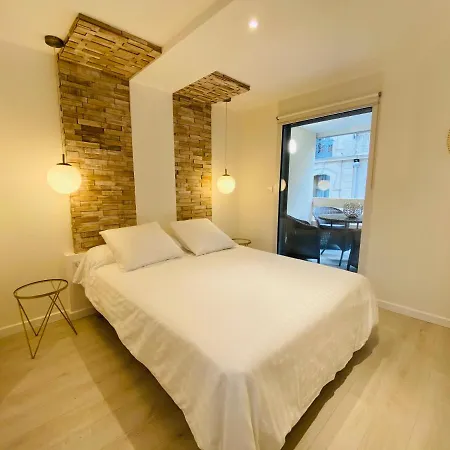 Feel@home Nemausus « Le 11 » Nîmes