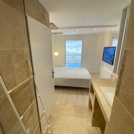 Daire Feel@home Nemausus « Le 11 »