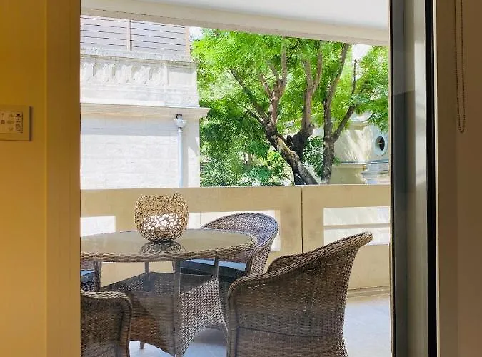 Apartament Feel@home Nemausus « Le 11 » Nîmes