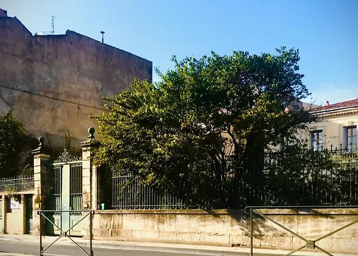 Διαμέρισμα Feel@home Nemausus « Le 11 »